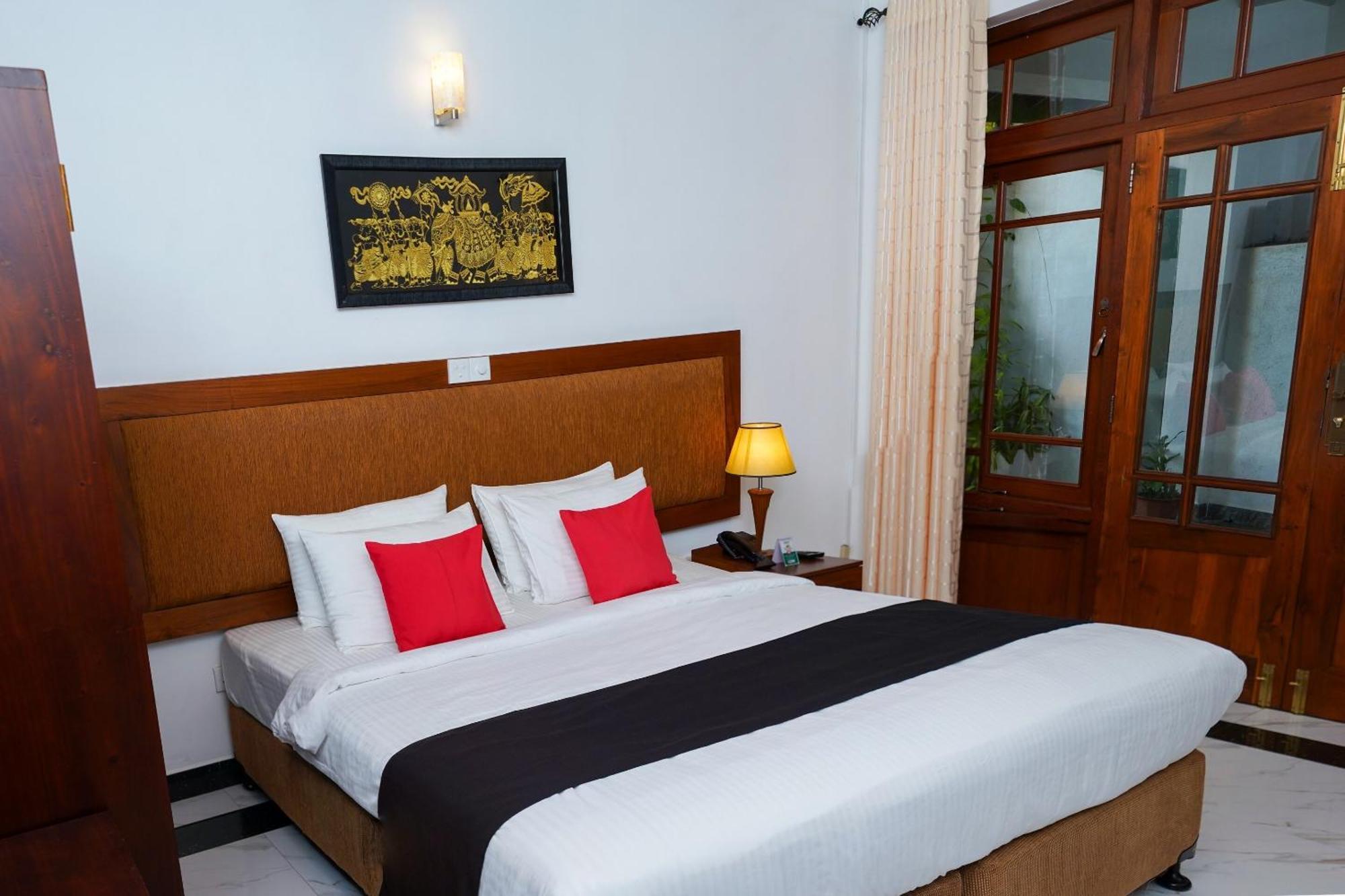 The Grand Hanthana Kandy Room photo