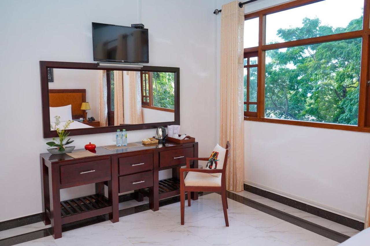 The Grand Hanthana Kandy Exterior photo